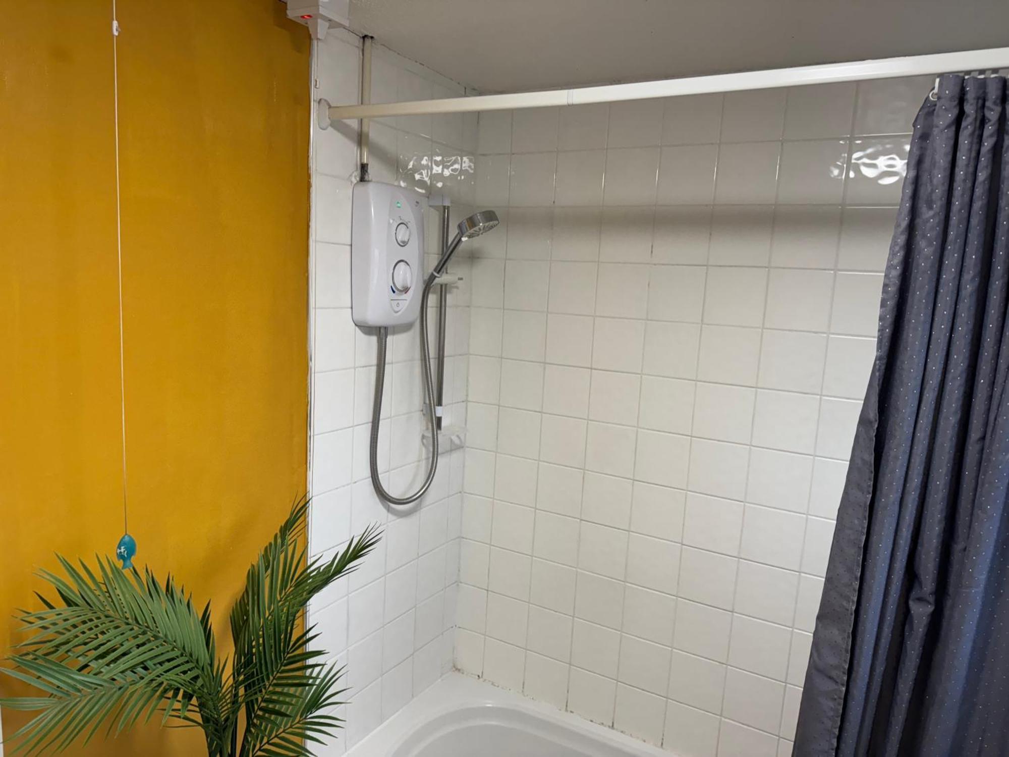 Sunflower Villa Bristol Extérieur photo
